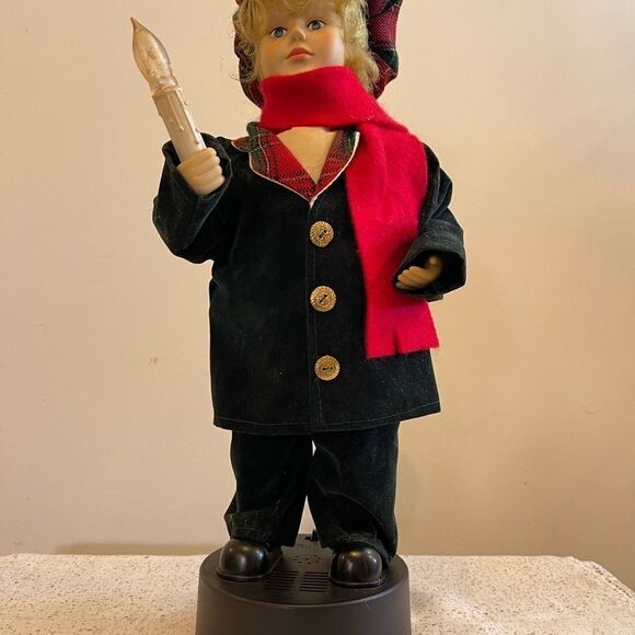 musical and LIGHT 🎄 Vintage boy figure 🎄 Christmas vintage figures🎄 - Picture 11 of 14